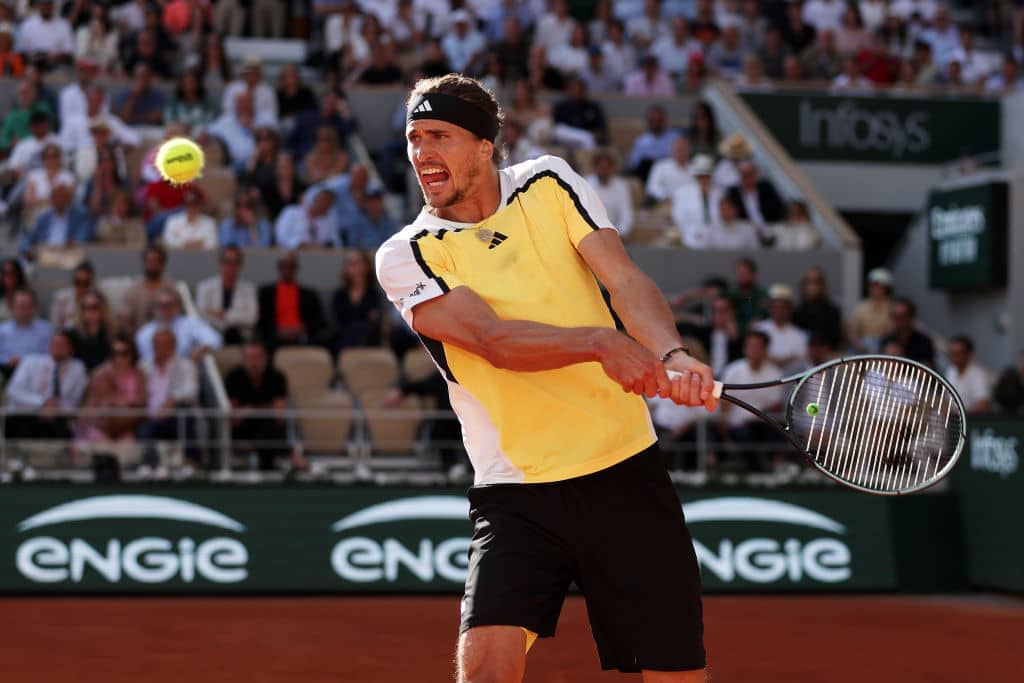 Tokyo Take-Off! Shapovalov Serves Past Johnson